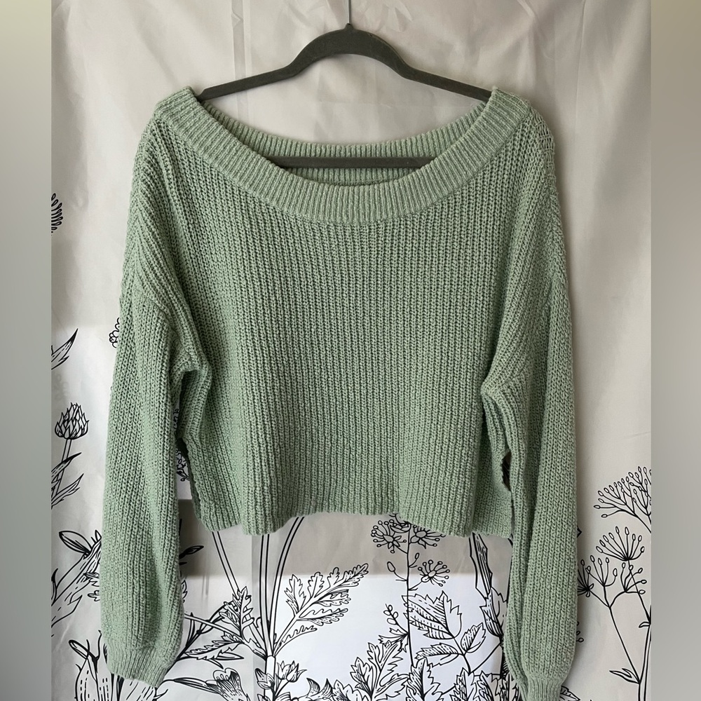 La hearts sweater size small